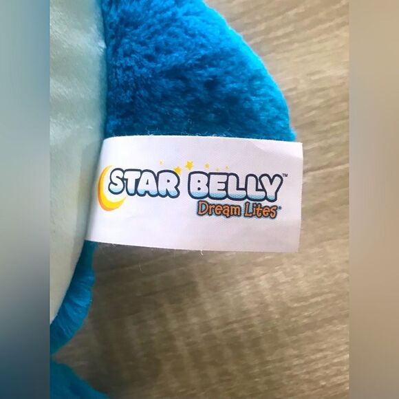 NWOT … STAR BELLY “Snuggly Shark” Dream Lites - Picture 4 of 9